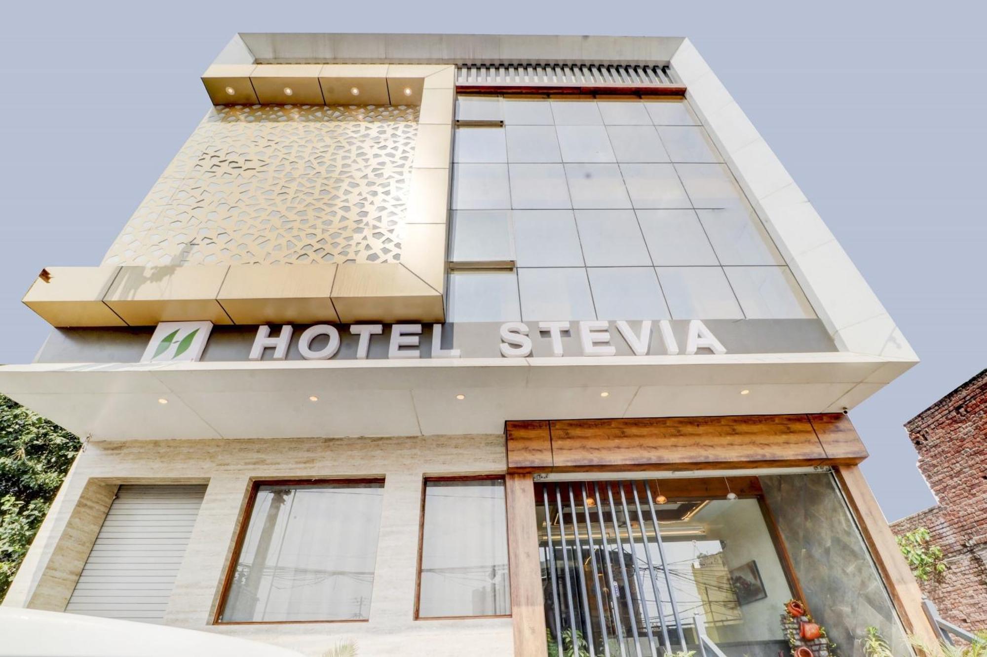 Hotel O Stevia Zirakpur Kültér fotó