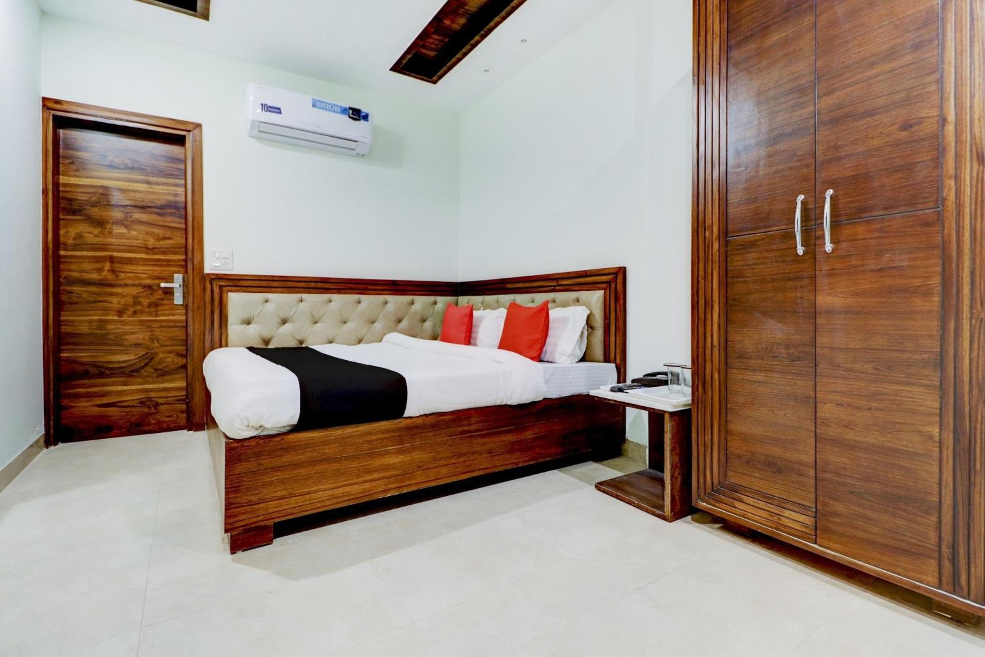 Hotel O Stevia Zirakpur Kültér fotó