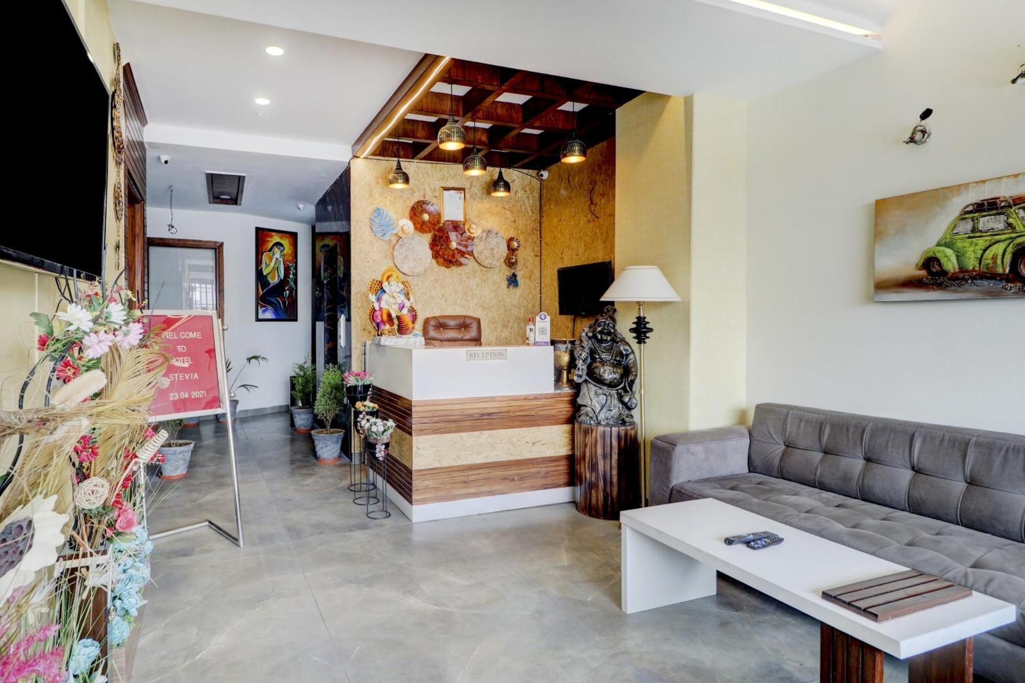 Hotel O Stevia Zirakpur Kültér fotó
